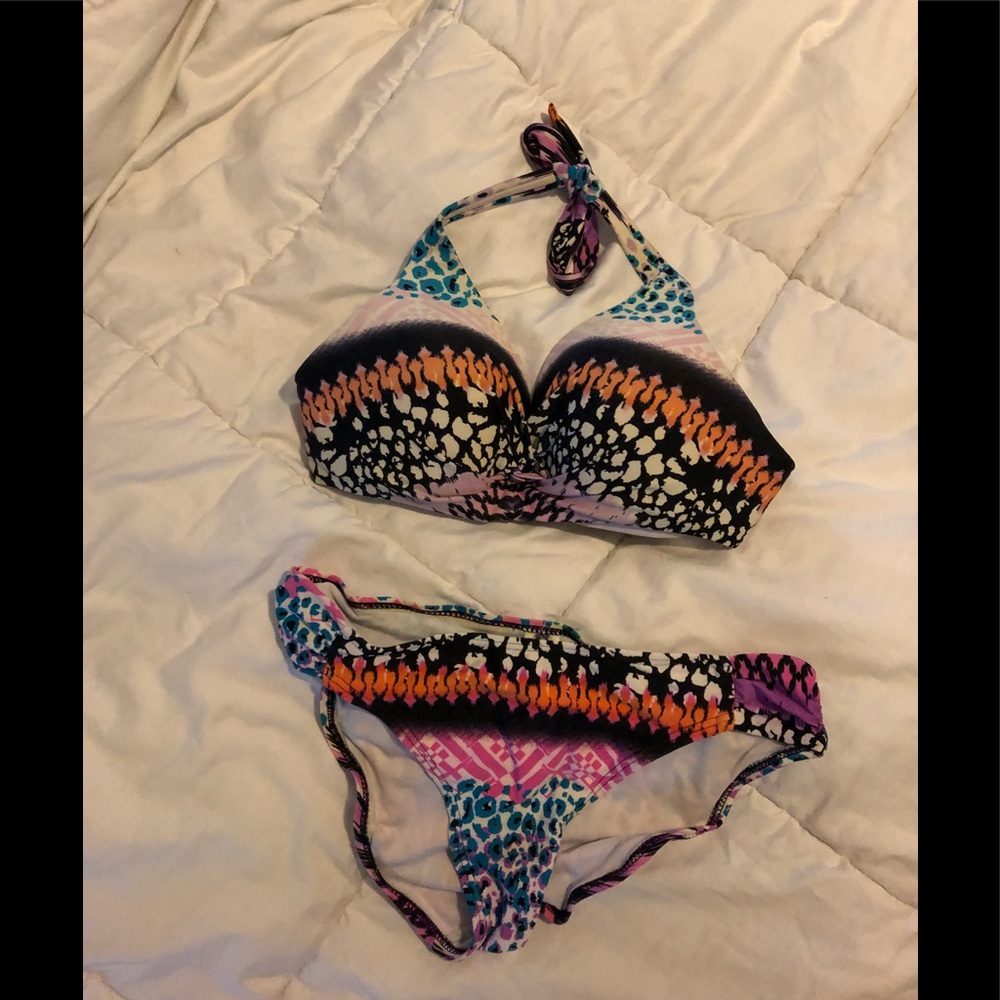 Women’s bikini set